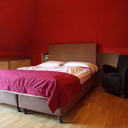 De Haven Bed & Breakfast 4*