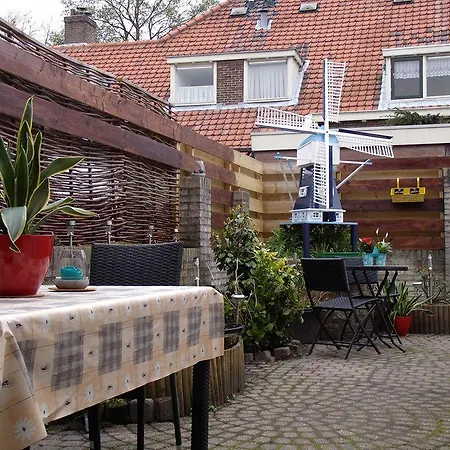 De Haven 4* Leiden
