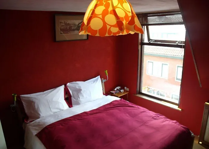 De Haven 4* ライデン