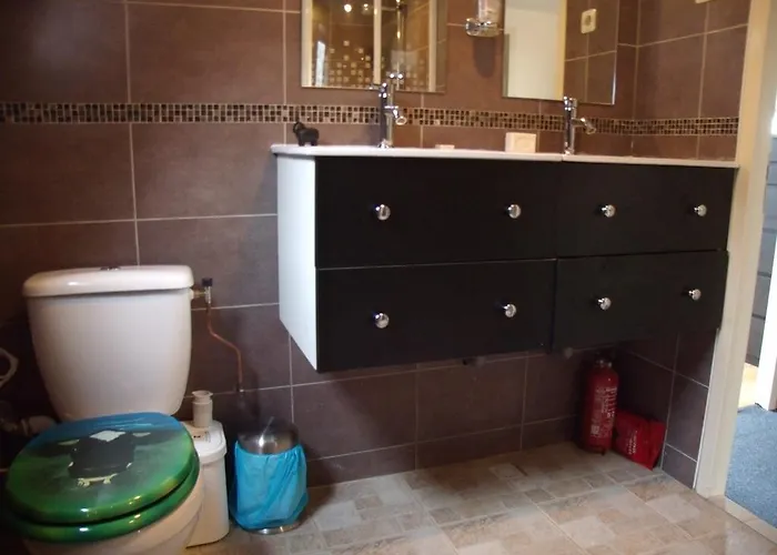 Bed & Breakfast De Haven 4*