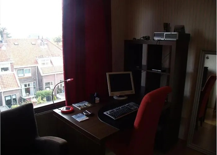 Couette-café De Haven 4*