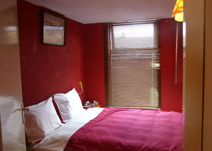 Couette-café De Haven 4*